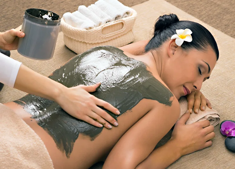 Naturopathy using mud therapy
